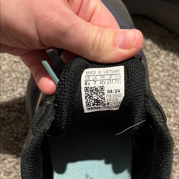 adidas Terrex - Picture 3 of 5